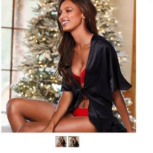 Victoria’s Secret Black Satin Komono Self Tie OS